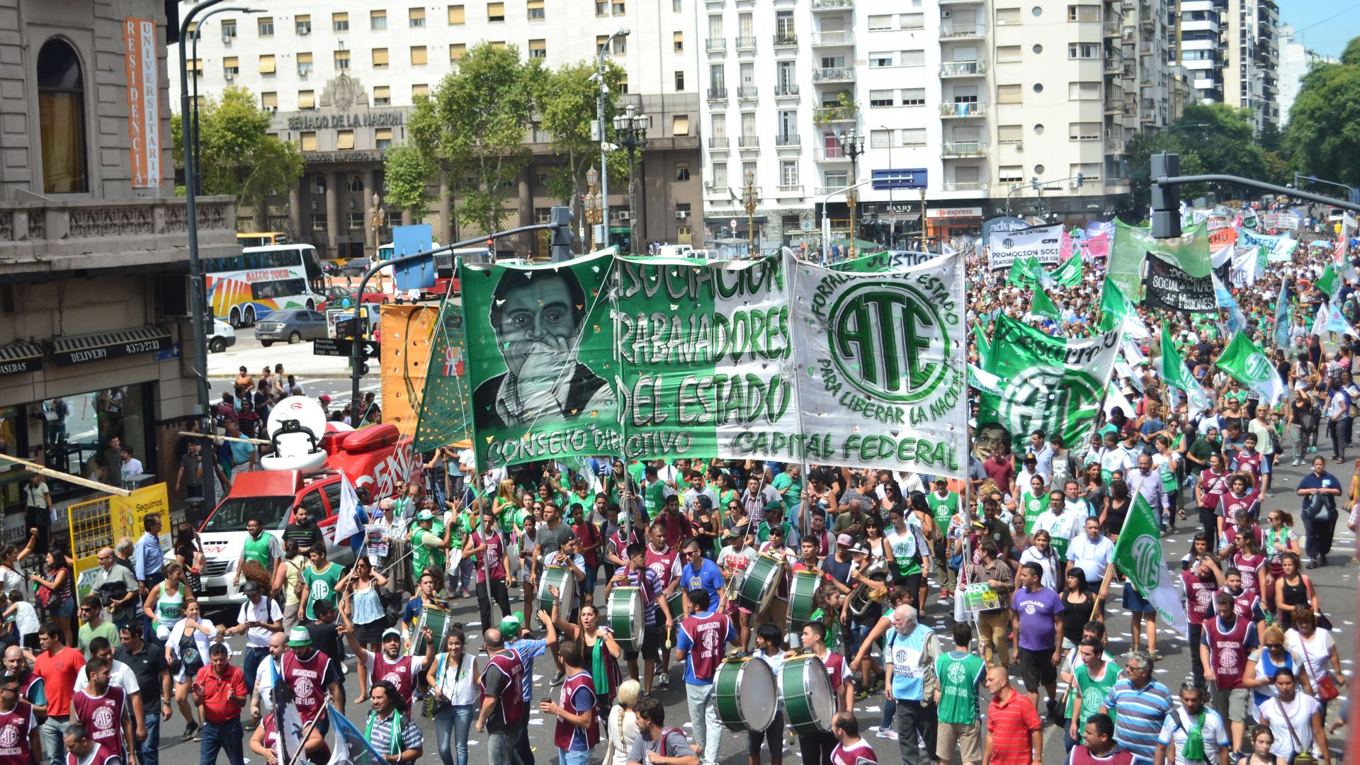 Docente que lucha, docente que educa